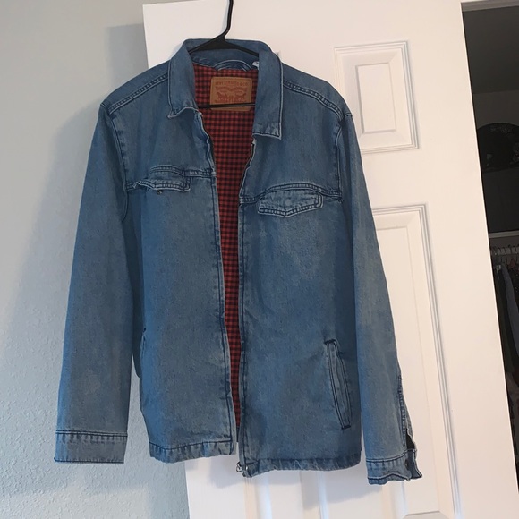 Levi’s Jean jacket - Picture 1 of 7